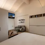 Borgo Roggeri - Nelle Langhe Апартаменты *