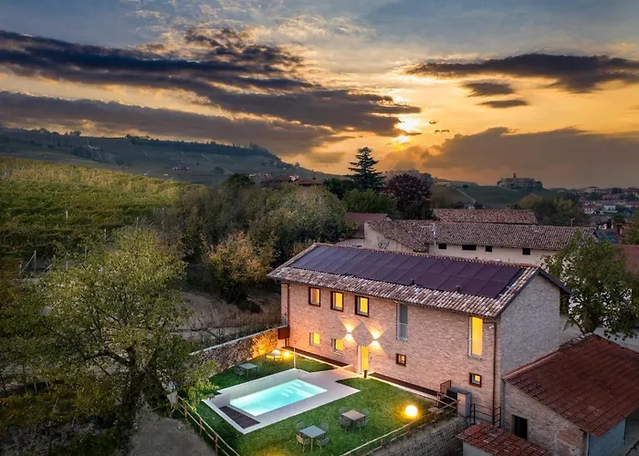 Borgo Roggeri - Nelle Langhe * La Morra